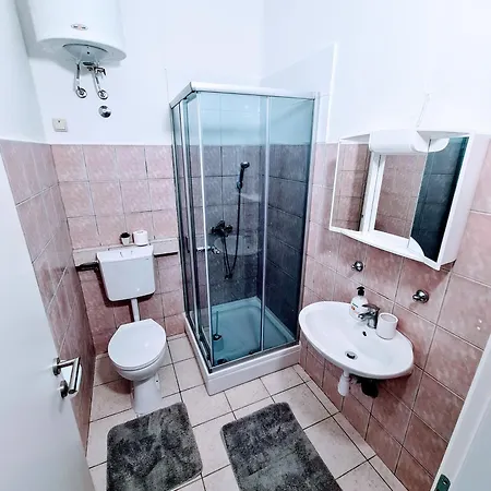 Sea View House Pasman Nevidane