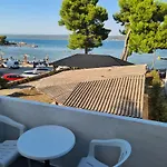 Sea View House Pasman Ferienhaus *