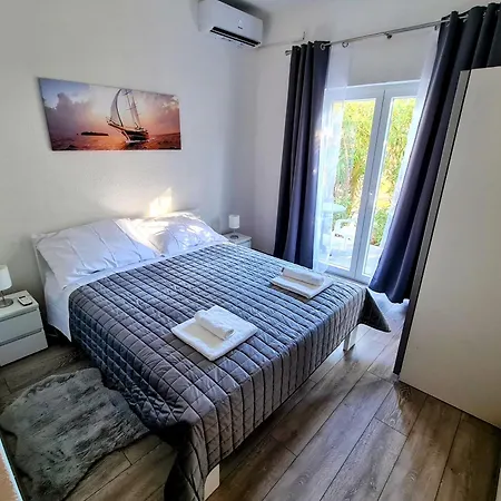 Sea View House Pasman بيت للعطل *