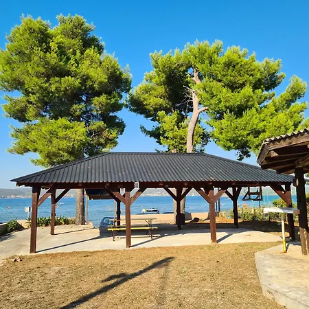 Feriehus Sea View House Pasman *