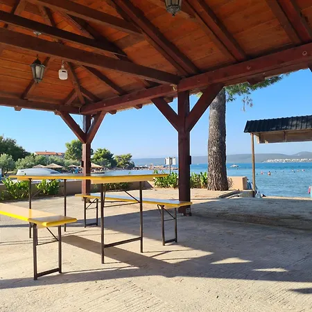 Sea View House Pasman *