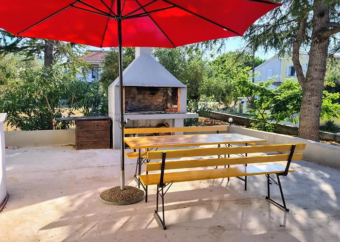 Sea View House Pasman Feriehus *