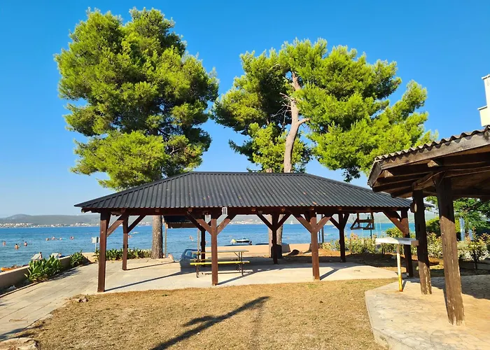 Feriehus Sea View House Pasman *